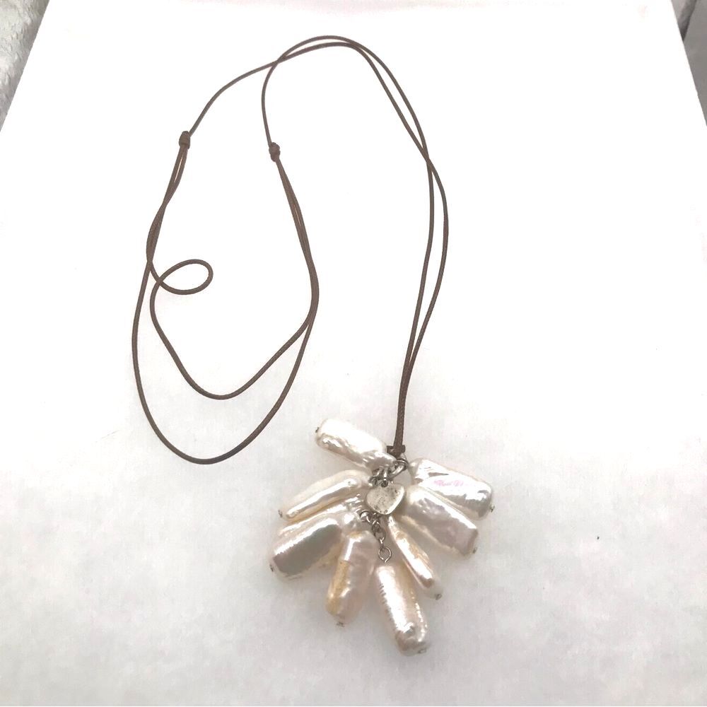 Adjustable Brown Cord Elegant Biwa Pearl Pendant Cluster Necklace